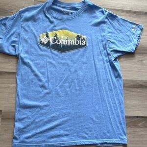 Columbia Graphic Tee